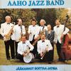 Aaho Jazz Band : Jääkarhut Soittaa Jatsia